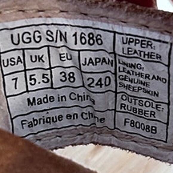 UGG Australia - Tan Sheepskin - Sandals - Brown - Women's - 7 - S/N 1686 - Picture 9 of 9